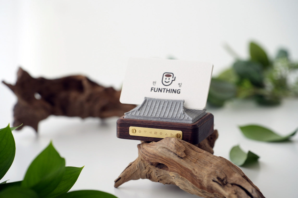 Hanok — Card Holder