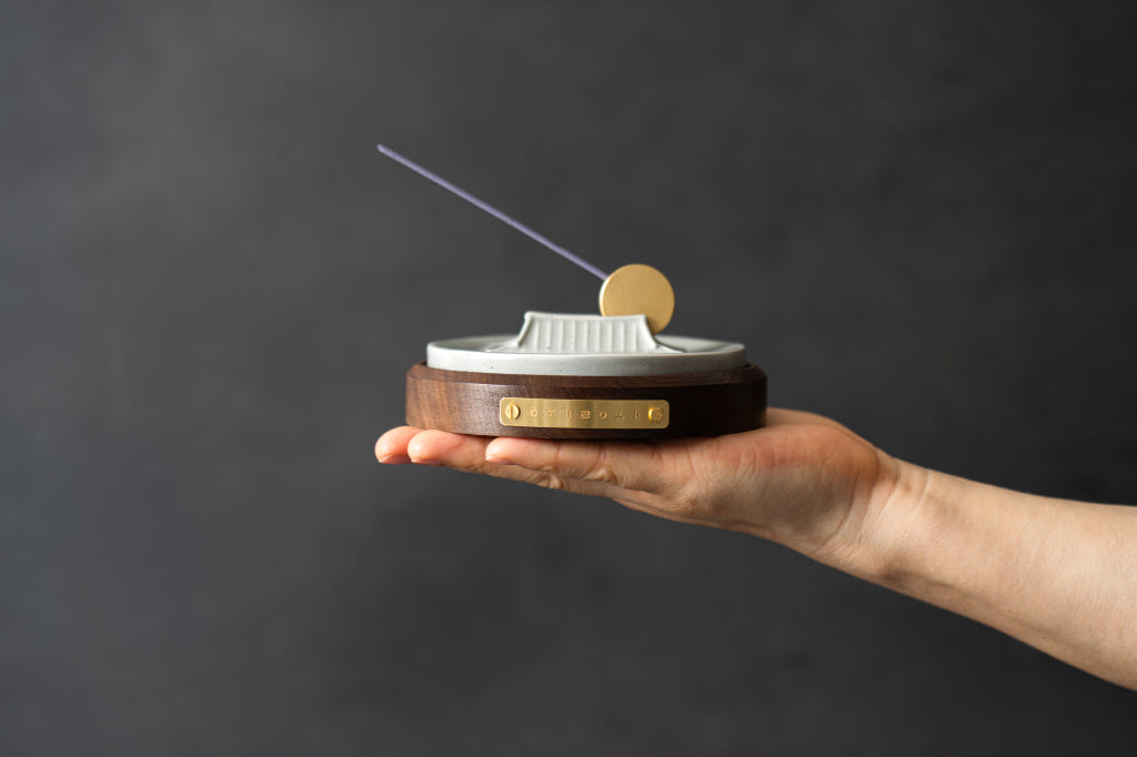 Wolwa Incense Holder — Moonlight on the Eaves