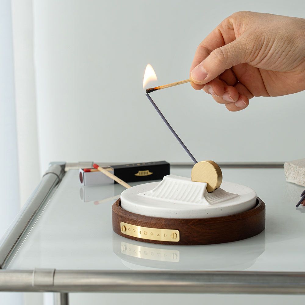 Wolwa Incense Holder — Moonlight on the Eaves