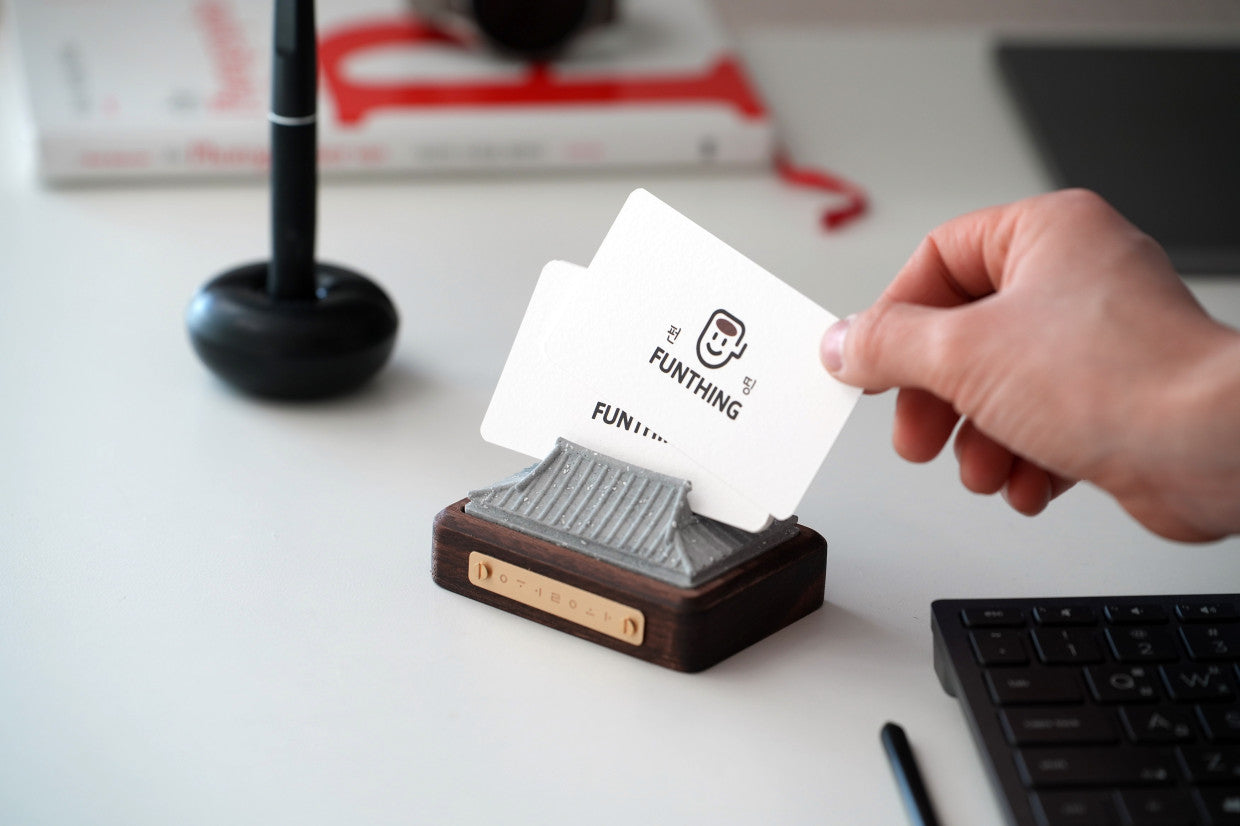 Hanok — Card Holder